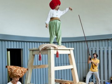 Sultan will vom Kissenberg herunter